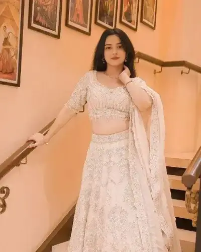 Escort Chandipur
